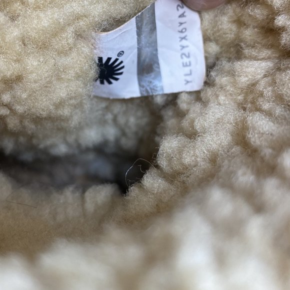 Ugg Youth Boots Classic II 1017703K Chesnut Sz 6 - Picture 11 of 16